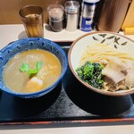 らー麺土俵 鶴嶺峰 - 