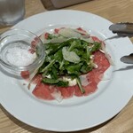 ピッツェリア チッチョ  - 牛肉のカルパッチョ
