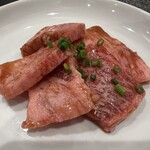 Yakiniku Motsunabe Ichiya - 