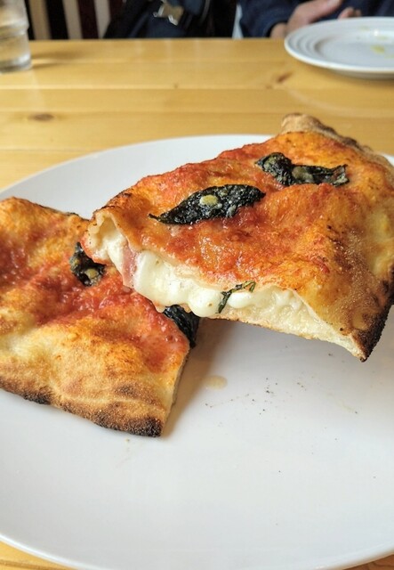 ピッツェリア ペンギン村 - 東白石（ピザ）の写真