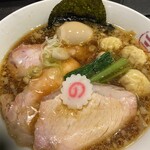 横浜中華そば 維新商店 本店 - 