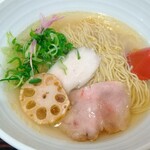 中華そば 糸 - 醤油(白)