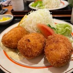 Guriru Sankatei - カニクリームコロッケ定食