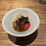 山勢 - 鰻ざく｡トマトの酸味とわらびのネットリ｡組み合わせの妙｡