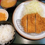 とんかつ伊勢  - 