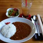 Machiyakafenokonoko - のこのこ特製牛すじカレー（サラダ付）＆キハダコーラ②