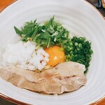 Menya Kiseki - 鯛塩油そば　¥850 玉ねぎトッピング　¥50