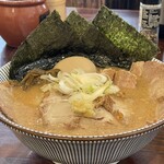 灼味噌らーめん 八堂八 - 