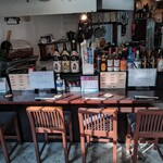 小料理 酔心 - 入口側のカウンター4席