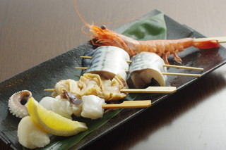 Kushiyaki Kume Hachi - タレ・塩等も厳選、絶妙な焼き加減でご提供致します。