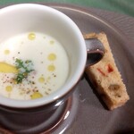 anocado - 蕪とそら豆のポタージュ