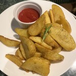 カフェ・ミケランジェロ - フライドポテトローズマリー風味