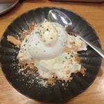 Kushikatsu Dengana - 半熟卵のポテトサラダ。