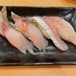 沼津魚がし鮨 流れ鮨 - さわら、かます