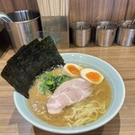 横浜ラーメン 渡来武 - 