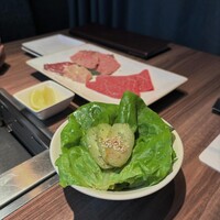焼肉うしごろ 新宿三丁目店 - 