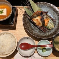 銀座米料亭 八代目儀兵衛 - 「三種の焼き魚御膳」