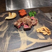 大阪鉄板焼き 神戸牛 TATARA - 