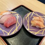 魚屋路 磯子上中里店 - とろ三貫握り、赤貝