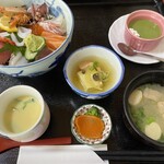 うみおと - 海鮮丼＝1430円