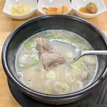 ソウル - ソルロンタンの牛スジ