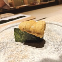 鮨 由う - 