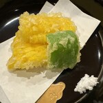 すし処 睦月 - 玉蜀黍、万願寺唐辛子の天ぷら