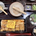 あなご屋銀座ひらい - お吸い物、香の物、薬味類も充実