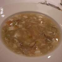 重慶飯店 麻布賓館 - 松茸、海鮮、豆腐のスープ
