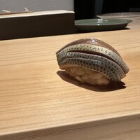 Sushi Hōseki - 背の高い小肌