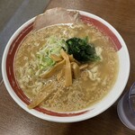 OMOUMA麺堂 - 料理写真:あご塩らーめん 大 820円