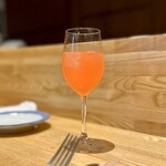 洋食 おがた - 妻がオーダーしたピンクレモネード