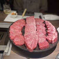 東京食肉市場直送 肉焼屋 D-29 広尾店 - 