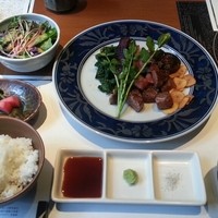 青山牛彩 - 