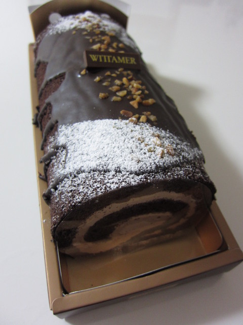 濃厚なチョコレートロールケーキ これはハイコスパです By グルメ放浪記 ヴィタメール 横浜高島屋店 Wittamer 横浜 チョコレート 食べログ