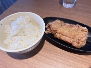 Torisoba Toraya - 鶏もも唐揚げ+ご飯