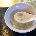 中華料理香満園 - おかわり無料の玉子スープ