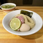 Ichiban Dashi Ramen Shin Sen - 特製昆布水つけ麺（白）＠1,250円（税込）