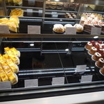 パティスリー メゾン・ナカ - ショーケース左側