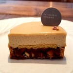 パティスリーグラム - ドゥルセ アマンド（カット）