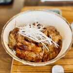 八剣山キッチン&マルシェ - 豚丼