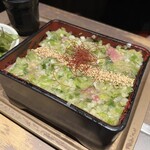 天神黒毛流 焼肉 参星 - ネギ塩上タン重　¥1700