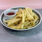 SK Dog Cafe - あつあつポテトも人気です♩