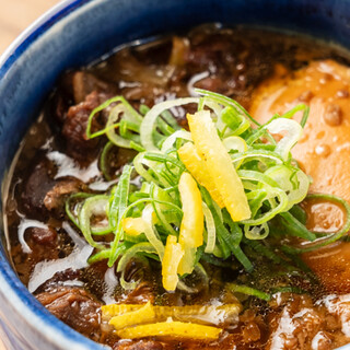 The fragrant broth is the key! A full line-up of authentic dishes that go well with alcohol