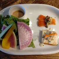 シャイニーアウル 表参道 - 