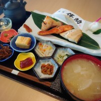 高級ブランド干物 銀座伴助 新宿タカシマヤ タイムズスクエア店 - 