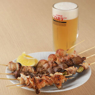 Made with domestic chicken. We also recommend the chef's choice yakitori! [takeaway available]