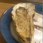 秀寿司 - 鳥羽の牡蠣黒胡椒かけ