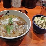 塩元帥 - 天然塩ラーメンとチャーマヨ丼