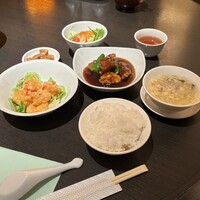 廣東料理 民生 ヒルトンプラザウエスト店 - 